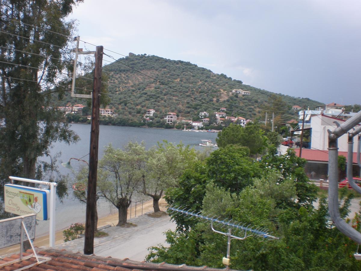 Salonikios Apartment Pteleos Luaran gambar